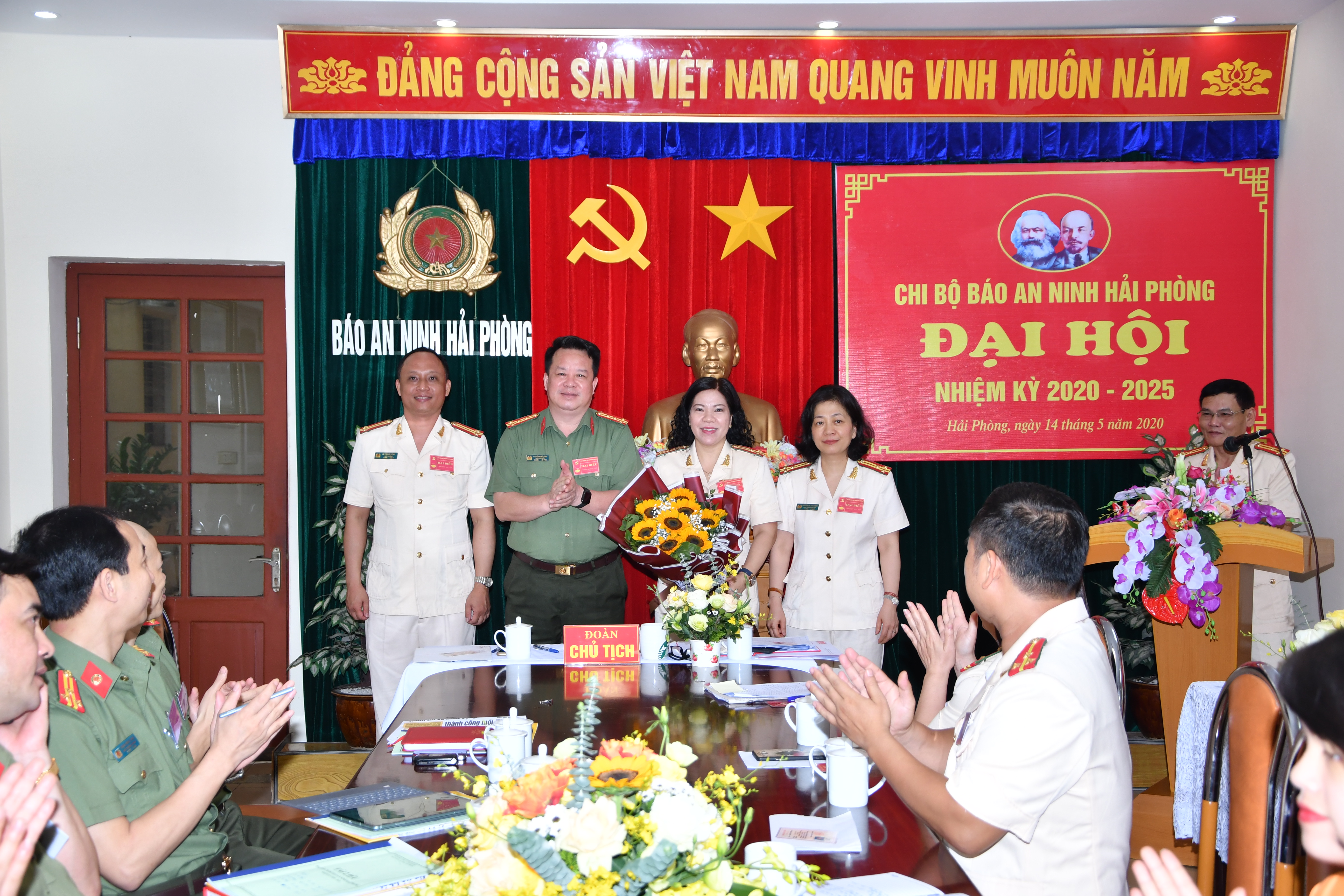 Đại hội Chi bộ báo An ninh Hải Phòng, nhiệm kỳ 2020-2025: Nâng cao sức chiến đấu, năng lực lãnh đạo để nâng tầm phát triển Báo An ninh Hải Phòng trong thời kỳ mới